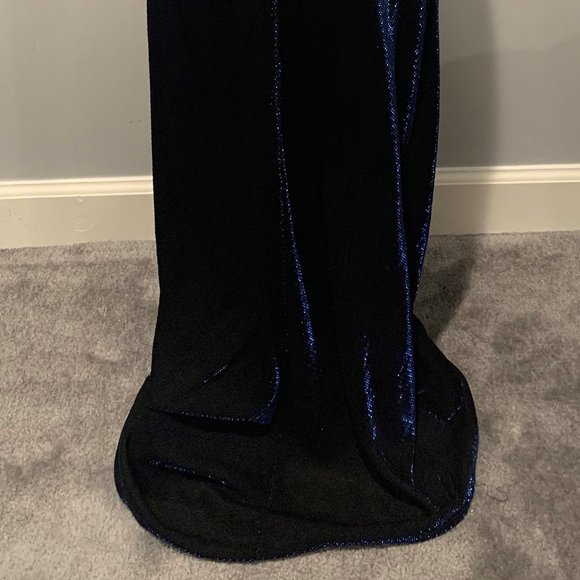 Jaslene ladies black & metallic blue spaghetti strap evening-gown - Picture 4 of 9